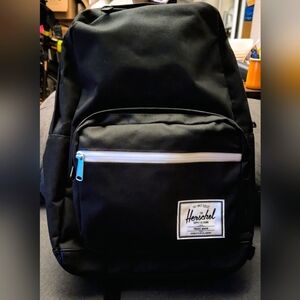 Like New, Herschel Pop Quiz Backpack - Black/Black colorway